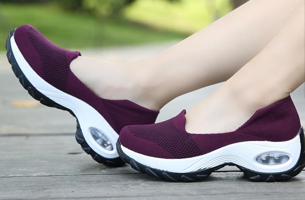 2020 new shallow shoes socks shoes women's air cushion flying woven breathable non-slip leisure, Black
2020 new shallow shoes socks shoes women's air cushion flying woven breathable non-slip leisure, Black