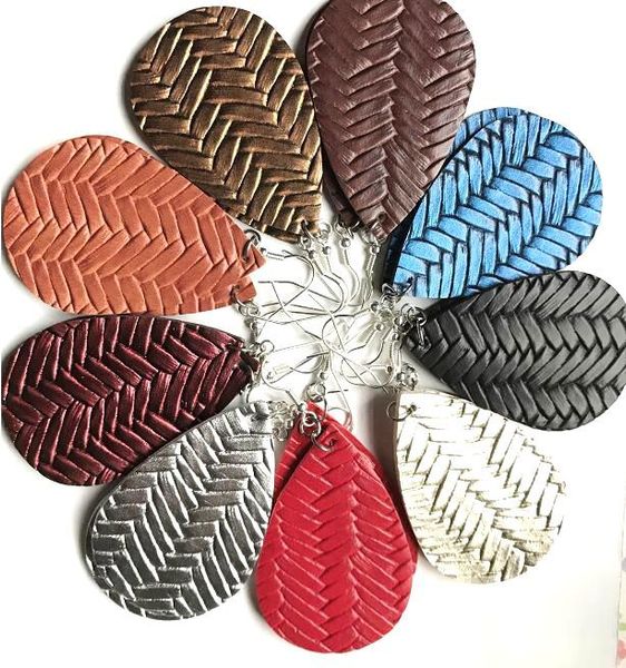 30pcs / серия серьги ювелирных изделий кожезаменитель вс цветок печати teardrop женщины женская мода для девочек 200923, Silver
30pcs / серия серьги ювелирных изделий кожезаменитель вс цветок печати teardrop женщины женская мода для девочек 200923, Silver