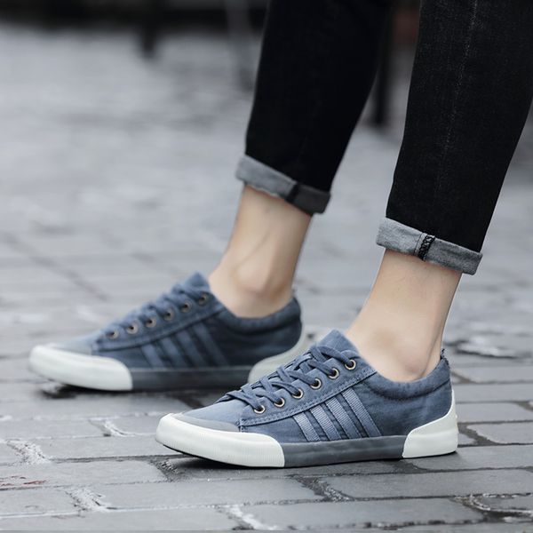 men canvas shoes lightweight running shoes breathable outdoor walking jogging sports male athletic training footwear
men canvas shoes lightweight running shoes breathable outdoor walking jogging sports male athletic training footwear