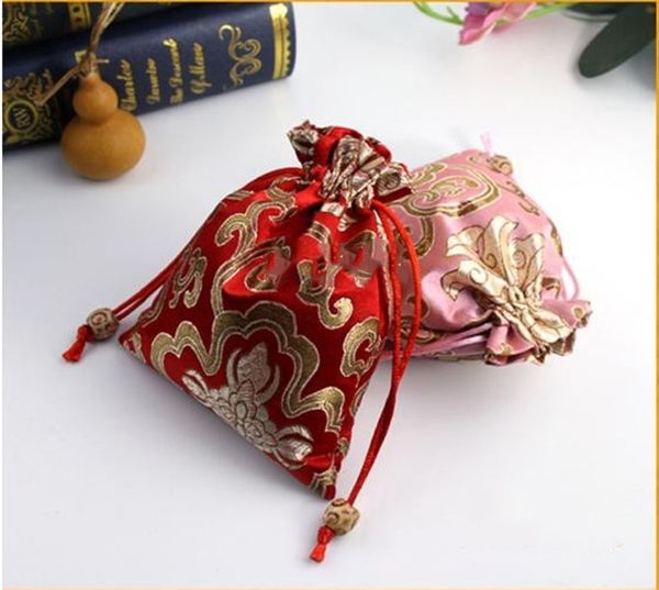 latest luxury small silk satin pouches christmas gift bags drawstring cute gift pouches chinese wedding party favor bag wholesale 12x15cm
latest luxury small silk satin pouches christmas gift bags drawstring cute gift pouches chinese wedding party favor bag wholesale 12x15cm