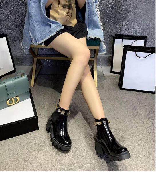 embroidered leather lace ankle boots 19 new round-headed lace flat bottomed martin boots thick heeled muffin elastic cloth water drill boots, Black
embroidered leather lace ankle boots 19 new round-headed lace flat bottomed martin boots thick heeled muffin elastic cloth water drill boots, Black