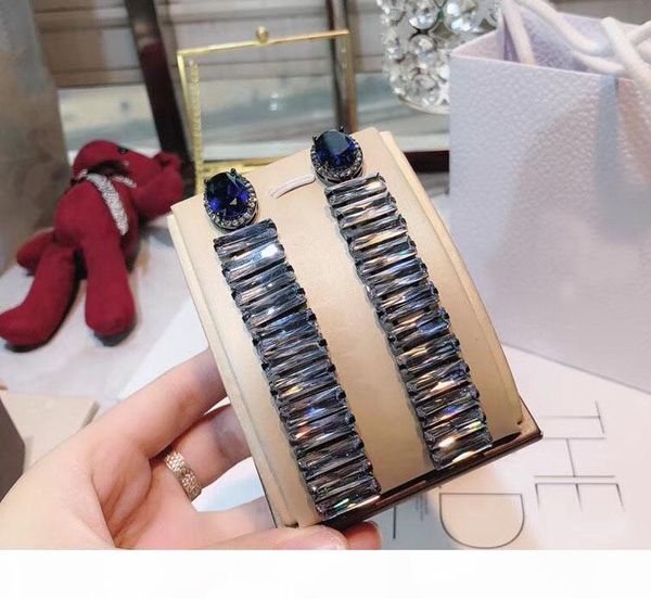 горячая продажа качают прямоугольник формы с блеском голубой бриллиант серьги для каждого типа женщин ювелирных изделий подарок бесплатная д, Golden 
горячая продажа качают прямоугольник формы с блеском голубой бриллиант серьги для каждого типа женщин ювелирных изделий подарок бесплатная д, Golden