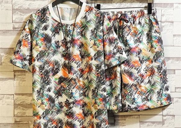 crew neck knee length pants 2pcs mens floral print tracksuits summer casual clothing sets short sleeve, Gray
crew neck knee length pants 2pcs mens floral print tracksuits summer casual clothing sets short sleeve, Gray