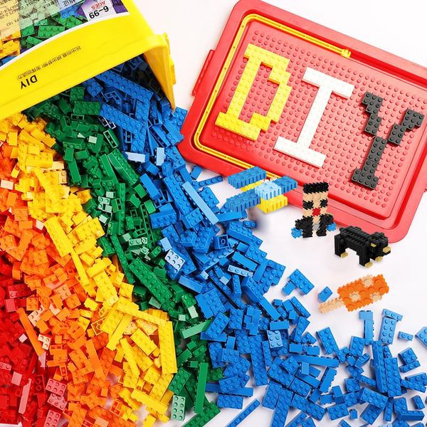 Kids Classic Building Blocks Toys Gifts Weapon Figures Bulk City Bricks Creative Toys For Children Construction Block Base Plate 1000pcs