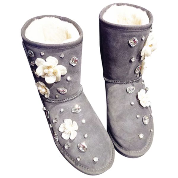 2020 winter new handmade gemstone cowhide mid-tube flat-bottomed thick-bottomed pearl flower snow boots, Black
2020 winter new handmade gemstone cowhide mid-tube flat-bottomed thick-bottomed pearl flower snow boots, Black