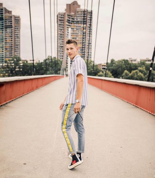teenagers striped print fashion shirts summer designer mens lapel neck short sleeve single breasted tshirt females casual clothes, White;black
teenagers striped print fashion shirts summer designer mens lapel neck short sleeve single breasted tshirt females casual clothes, White;black