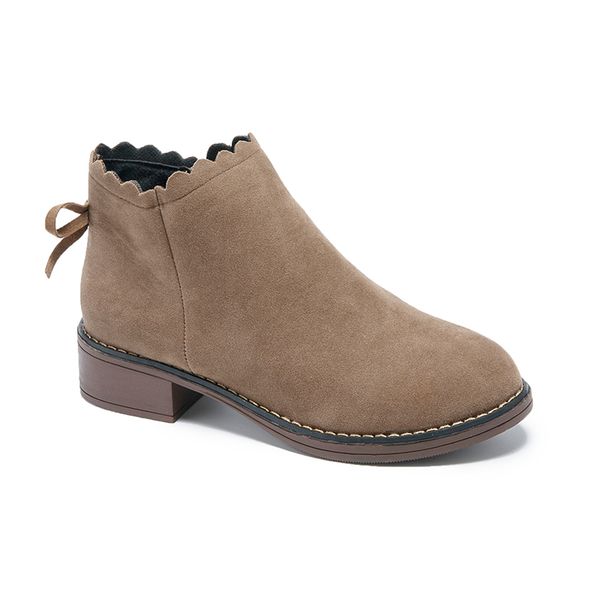 new 2020 winter boots women shoes woman flock solid black bow knot zipper women boots low heels short ankle botas mujer
new 2020 winter boots women shoes woman flock solid black bow knot zipper women boots low heels short ankle botas mujer