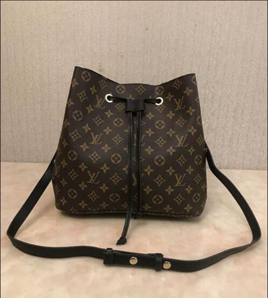 2019 new shoulder bags leather good quality bucket bag women famous brands designers handbags cross body with dust bag a3
2019 new shoulder bags leather good quality bucket bag women famous brands designers handbags cross body with dust bag a3
