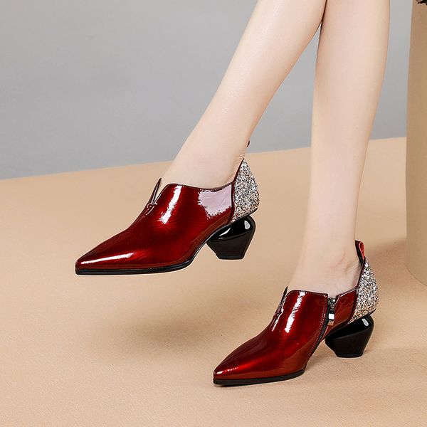 dress shoes 2021 women pumps natural leather pointed cow patent europe and america woman high heels, Black
dress shoes 2021 women pumps natural leather pointed cow patent europe and america woman high heels, Black