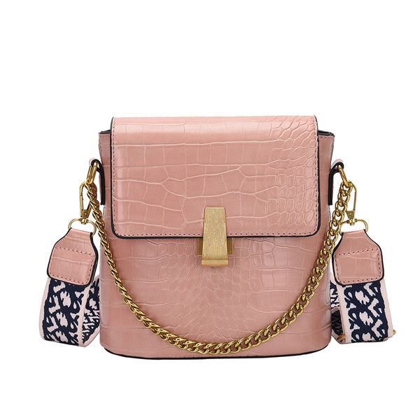 2020 fashion women bucket bags vintage chain crossbody bag pu leather retro shoulder bag simple crossbody bags
2020 fashion women bucket bags vintage chain crossbody bag pu leather retro shoulder bag simple crossbody bags