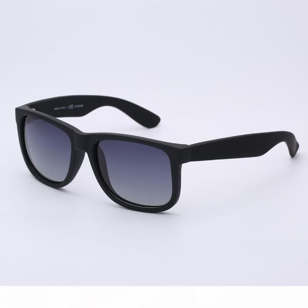 fashion designer sunglasses brand justin model driving polarized lenses man woman with leather case packages, accessories, White;black
fashion designer sunglasses brand justin model driving polarized lenses man woman with leather case packages, accessories, White;black