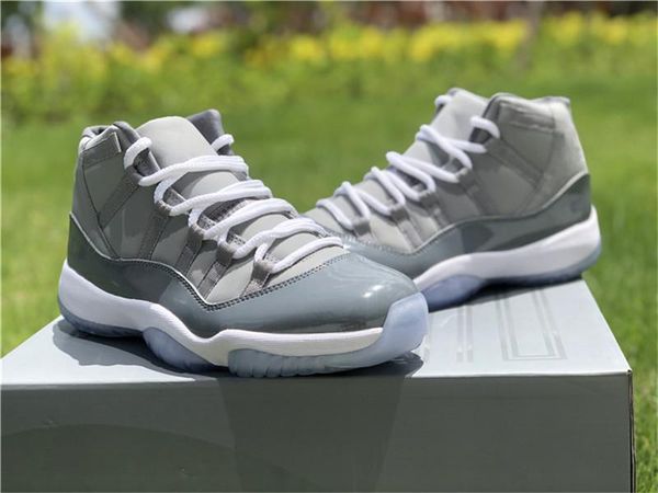 authentic 11 high og cool grey mens designer basketball shoes white cool grey real carbon fiber original sports sneakers
authentic 11 high og cool grey mens designer basketball shoes white cool grey real carbon fiber original sports sneakers