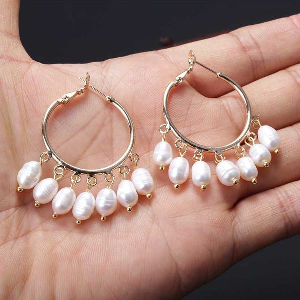 hoop & huggie 5 pairs/lot multiple natural white freshwater pearl beads charm pendant earrings dairly jewelry for woman, Golden;silver
hoop & huggie 5 pairs/lot multiple natural white freshwater pearl beads charm pendant earrings dairly jewelry for woman, Golden;silver