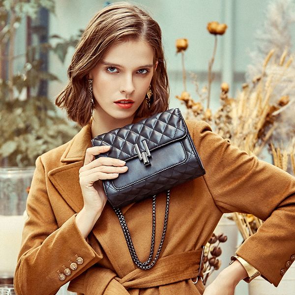 women shoulder bags summer new korean version of the messenger bag handbag chain rhombus shoulder bag
women shoulder bags summer new korean version of the messenger bag handbag chain rhombus shoulder bag