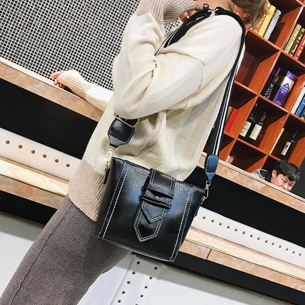 2020 women bag korean-style broadband shoulder bag bucket retro shoulder square sling design pu #50
2020 women bag korean-style broadband shoulder bag bucket retro shoulder square sling design pu #50