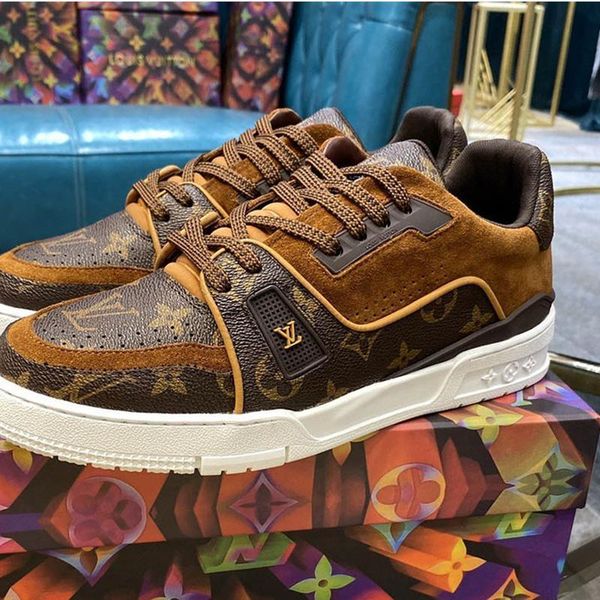 37 designer high-quality men's casual sports shoes and luxury outdoor casual shoes, the original box size is 38-45, Black
37 designer high-quality men's casual sports shoes and luxury outdoor casual shoes, the original box size is 38-45, Black