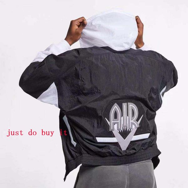 fashion mens jacket with letter embroidery 2020 new arrival mens autumn jacket coat casual spring jackets with hooded men hoodie size s-2xl, Black;brown
fashion mens jacket with letter embroidery 2020 new arrival mens autumn jacket coat casual spring jackets with hooded men hoodie size s-2xl, Black;brown
