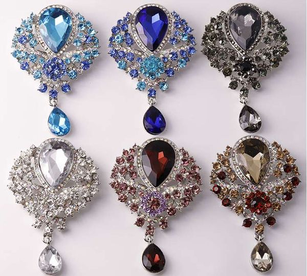 men women wedding brooch iced out fashion jewelry brooches coat dress scarf hat pins new fashion, Gray
men women wedding brooch iced out fashion jewelry brooches coat dress scarf hat pins new fashion, Gray