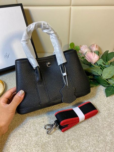 2020 luxury handbags women bags designer women's handbags female shoulder bags girls leather purses
2020 luxury handbags women bags designer women's handbags female shoulder bags girls leather purses