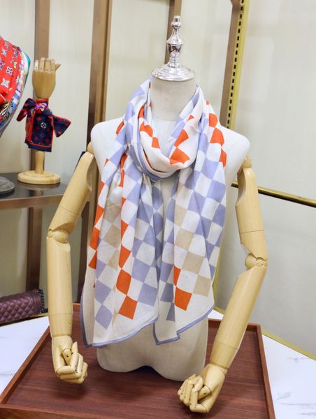 The best velvet long scarf Designer scarf bucket hat baseball cap ladies luxury designer scarf silk designer turban 2020 new
The best velvet long scarf Designer scarf bucket hat baseball cap ladies luxury designer scarf silk designer turban 2020 new