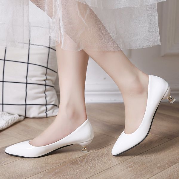 4cm classics pump spring autumn women dress shoes patent leather office lady shoes white low heels wedding bridal 8237l, Black
4cm classics pump spring autumn women dress shoes patent leather office lady shoes white low heels wedding bridal 8237l, Black
