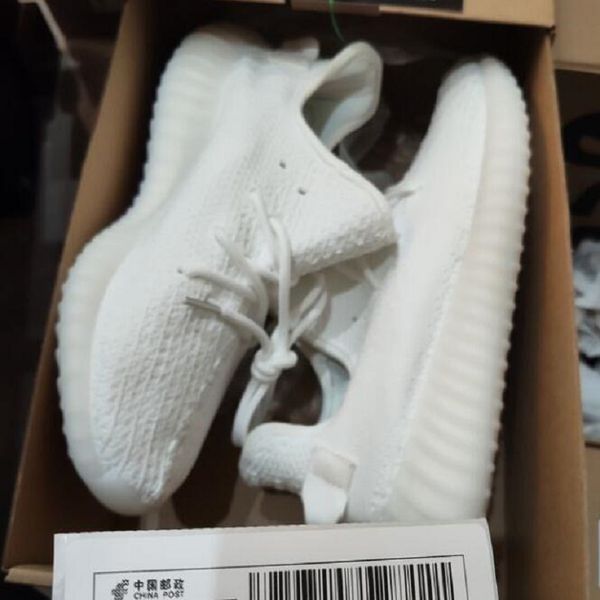 men women trainers new clay hyperspace kanye west yecheil yeehu cloud white black 3m reflective sneakers running sport shoes
men women trainers new clay hyperspace kanye west yecheil yeehu cloud white black 3m reflective sneakers running sport shoes