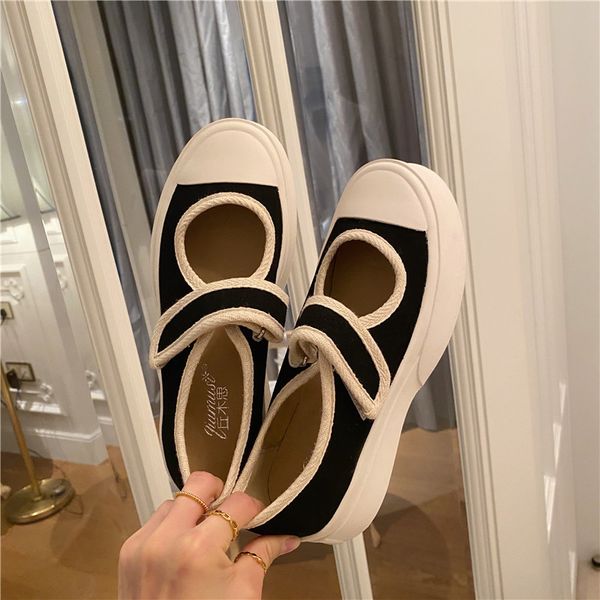 new fashion canvas shoes women flat platform mary janes shoes young ladies flats thick sole height increasing yx2540, Black
new fashion canvas shoes women flat platform mary janes shoes young ladies flats thick sole height increasing yx2540, Black