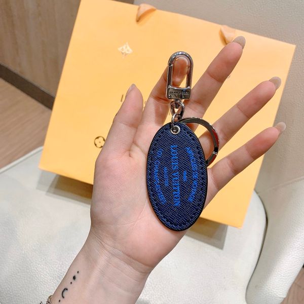 with box led metal black leather keychain leopard charm key chain fashion car key holder ring accessories gift jewelry bag pendant k78, Silver
with box led metal black leather keychain leopard charm key chain fashion car key holder ring accessories gift jewelry bag pendant k78, Silver