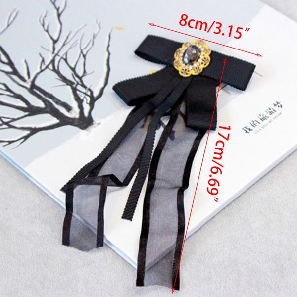 2020 women retro lace ribbon bowknot brooch alloy bee faux crystal collar needle pin, Blue;purple
2020 women retro lace ribbon bowknot brooch alloy bee faux crystal collar needle pin, Blue;purple
