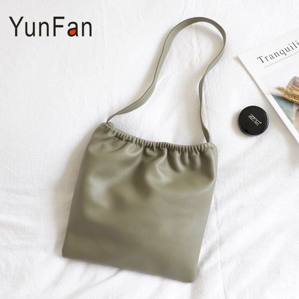ins korean version of the simple personality ladies shoulder bag soft face retro female bag fashion casual women's handbag
ins korean version of the simple personality ladies shoulder bag soft face retro female bag fashion casual women's handbag