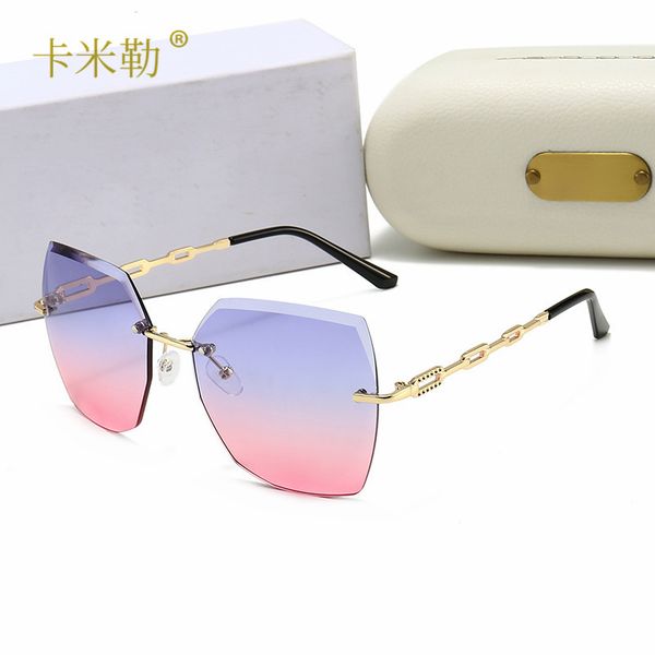 Unisex UV400 Polarised Driving Sun Glasses For Men Polarized Stylish Sunglasses Male Goggle Eyewears Oculos Feminino 9024
Unisex UV400 Polarised Driving Sun Glasses For Men Polarized Stylish Sunglasses Male Goggle Eyewears Oculos Feminino 9024