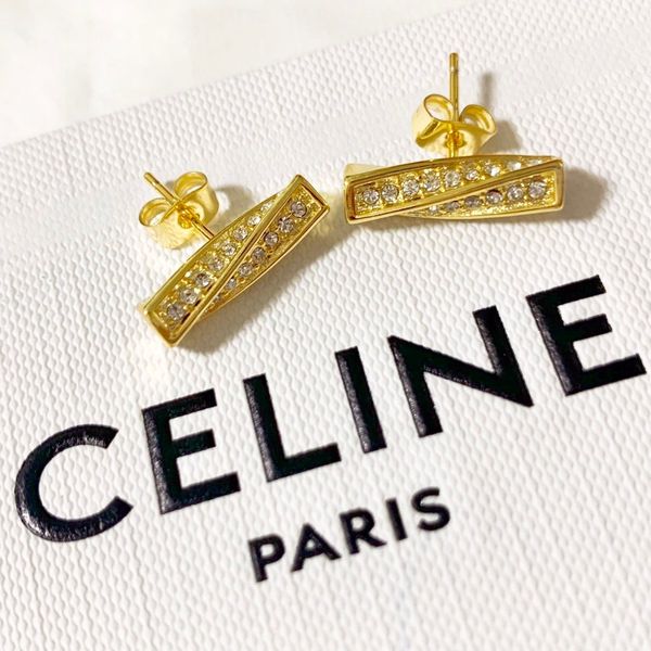 2020 half round shpae with diamond for women wedding jewelry gift metal with box r85, Golden
2020 half round shpae with diamond for women wedding jewelry gift metal with box r85, Golden