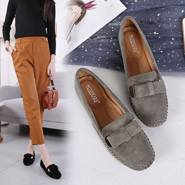 shoes woman 2020 cow split leather slip-on solid flats loafers summer female moccasin casual flats women shoes fishermen, Black
shoes woman 2020 cow split leather slip-on solid flats loafers summer female moccasin casual flats women shoes fishermen, Black