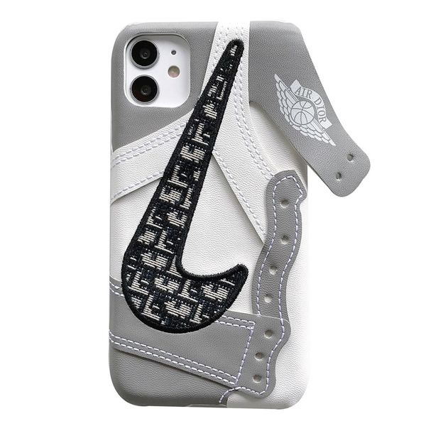 fashion designer phone case for iphone 11 pro max 7 8 plus x xr xsmax sneaker design leather phone cover
fashion designer phone case for iphone 11 pro max 7 8 plus x xr xsmax sneaker design leather phone cover