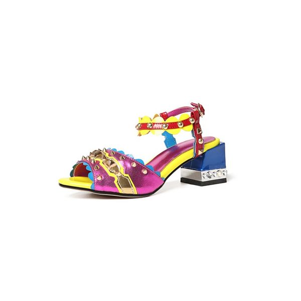 mkkhou fashion sandals women 2020 new leather fish mouth rivet square heel 5.5cm high heel open shoes women shoes size 33-43, Black
mkkhou fashion sandals women 2020 new leather fish mouth rivet square heel 5.5cm high heel open shoes women shoes size 33-43, Black