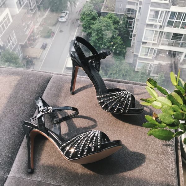 comely2020 summer decent open toe samdals platform shoes for lady crystal high heel genuine leather women rhinestons sandals, Black
comely2020 summer decent open toe samdals platform shoes for lady crystal high heel genuine leather women rhinestons sandals, Black