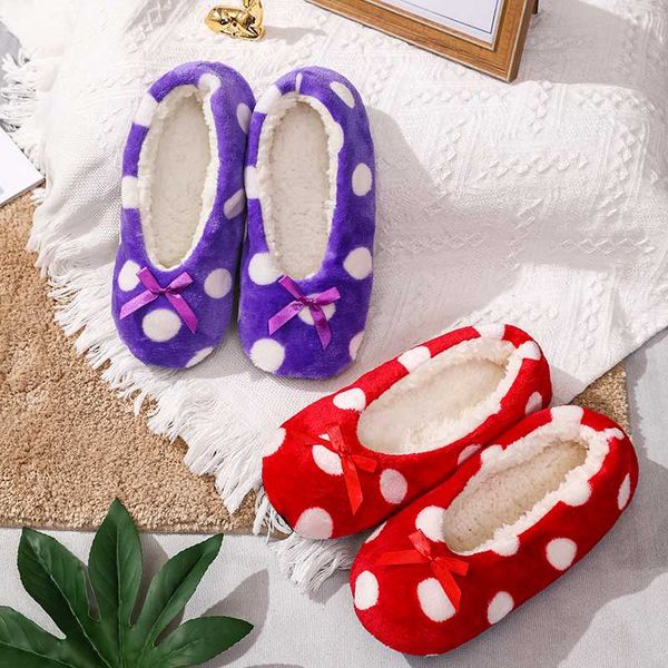 2020 winter plush slippers women soft warm home slippers animal print cute cartoon indoor shoes women size, Black
2020 winter plush slippers women soft warm home slippers animal print cute cartoon indoor shoes women size, Black