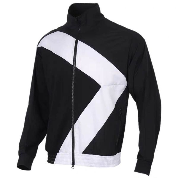 men's jackets 2020 autumn new mens windbreaker jacket fashion print stand collar coat outdoor sport jackets 2 colors asian size m-2xl, Black;brown
men's jackets 2020 autumn new mens windbreaker jacket fashion print stand collar coat outdoor sport jackets 2 colors asian size m-2xl, Black;brown