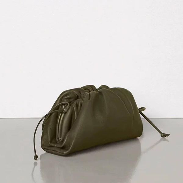 designer-leather cloud bag soft wrinkled dumplings shoulder messenger luxury handbags women designer clutches single shoulder oblique bag
designer-leather cloud bag soft wrinkled dumplings shoulder messenger luxury handbags women designer clutches single shoulder oblique bag