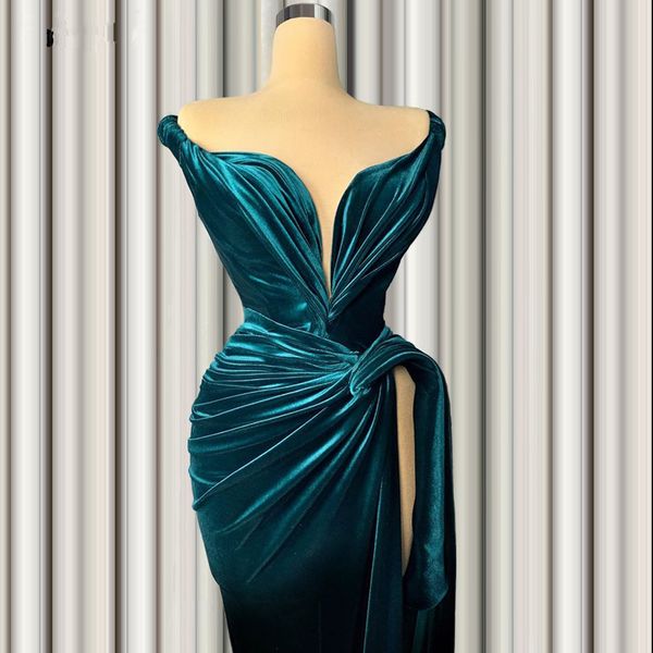 new dark green plus size prom dresses mermaid middle east evening dresses long elegant cocktail dresses woman party night robe, Black
new dark green plus size prom dresses mermaid middle east evening dresses long elegant cocktail dresses woman party night robe, Black