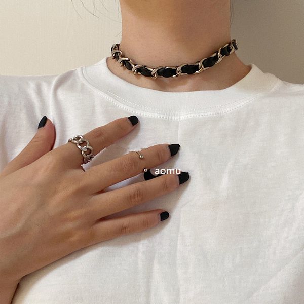 chokers aomu leather titanium steel chain stitching necklace punk hip-hop dark black clavicle braided meatal choker for women, Golden;silver
chokers aomu leather titanium steel chain stitching necklace punk hip-hop dark black clavicle braided meatal choker for women, Golden;silver