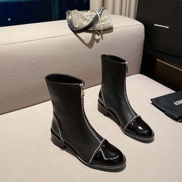 fashion women ankle boots short plush winter booties black suede chunky high heels for party dress office commuter plus fashion short boots
fashion women ankle boots short plush winter booties black suede chunky high heels for party dress office commuter plus fashion short boots