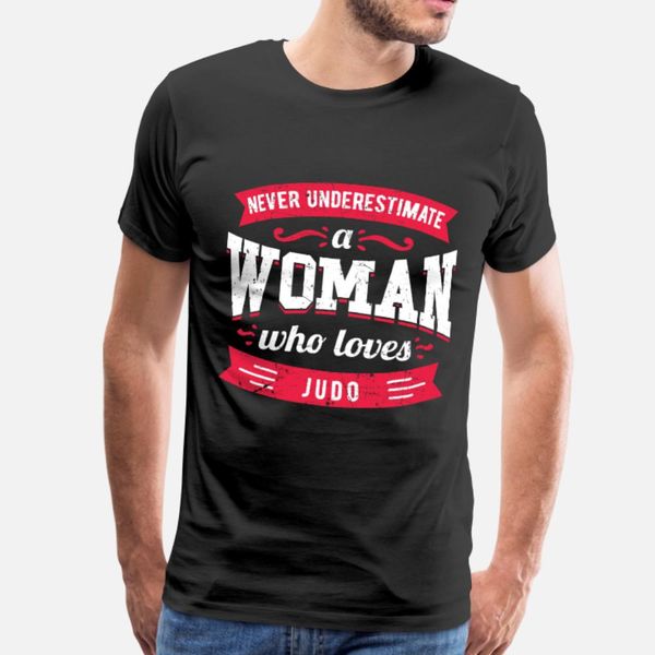 никогда недооценка женщины кто любит дзюдо футболка мужчина отпечатан 100% хлопок s-xxxl шаблон графического здание весна природной рубашку 
никогда недооценка женщины кто любит дзюдо футболка мужчина отпечатан 100% хлопок s-xxxl шаблон графического здание весна природной рубашку