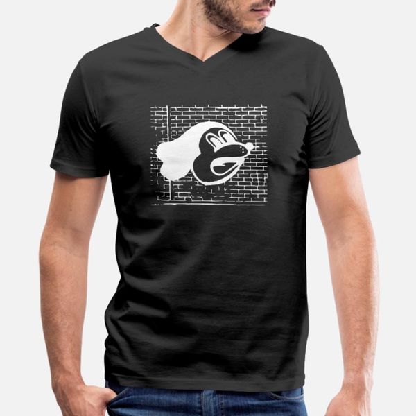 graffiti mouse in white urban style as a gift idea t shirt men customize short sleeve s-3xl trend interesting authentic summer style
graffiti mouse in white urban style as a gift idea t shirt men customize short sleeve s-3xl trend interesting authentic summer style