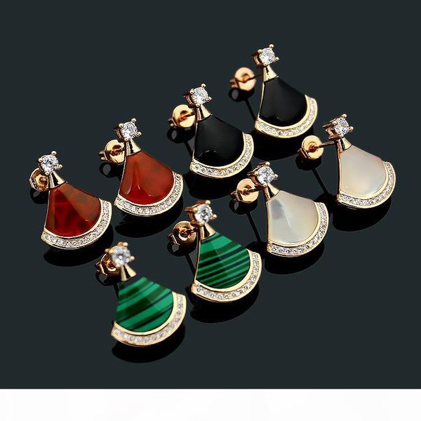 2020 designer b letter black and white red and green skirt earrings asian gold version ladies fan-shaped diamond earrings, Golden;silver
2020 designer b letter black and white red and green skirt earrings asian gold version ladies fan-shaped diamond earrings, Golden;silver