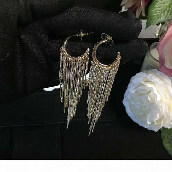 new fashion trendy women luxury earrings yellow gold plated long tassels earrings for girls women for party wedding nice gift, Golden;silver
new fashion trendy women luxury earrings yellow gold plated long tassels earrings for girls women for party wedding nice gift, Golden;silver