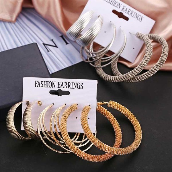 3 pairs oversize punk hoop earrings set for women girls,2020 bohemian circle round earring,female fashion bricxos jewelry, Golden;silver
3 pairs oversize punk hoop earrings set for women girls,2020 bohemian circle round earring,female fashion bricxos jewelry, Golden;silver