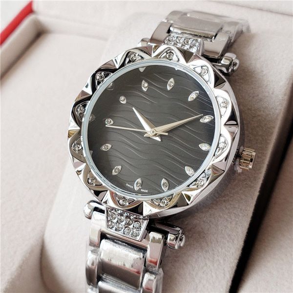 fashion womens watches luxury designer quartz movement stainless steel ladies casual diamonds business wristwatches quality, Slivery;brown
fashion womens watches luxury designer quartz movement stainless steel ladies casual diamonds business wristwatches quality, Slivery;brown