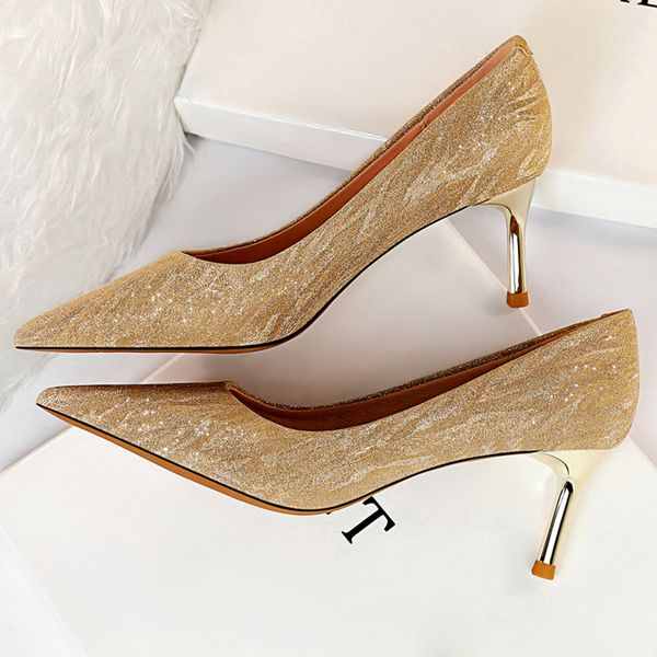 2020 women low 5cm 7cm 9cm high heels glitter bling scarpins luxury elegant valentine pumps wedding bridal silver party shoes, Black
2020 women low 5cm 7cm 9cm high heels glitter bling scarpins luxury elegant valentine pumps wedding bridal silver party shoes, Black
