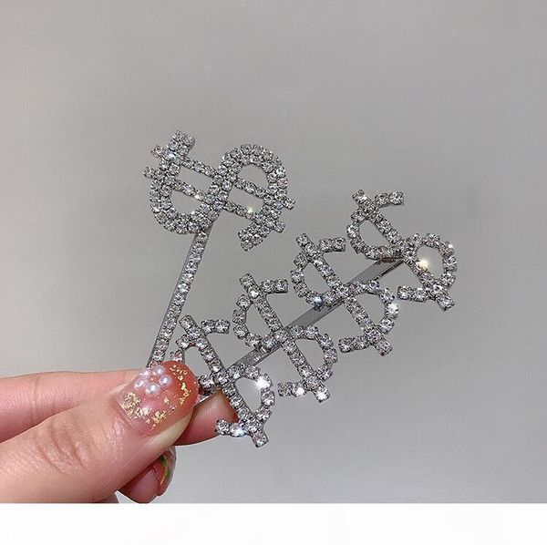 european and american style super flash full diamond dollar sign hairpin personality wild net red ins cold wind side clip hairpin, Golden;silver
european and american style super flash full diamond dollar sign hairpin personality wild net red ins cold wind side clip hairpin, Golden;silver